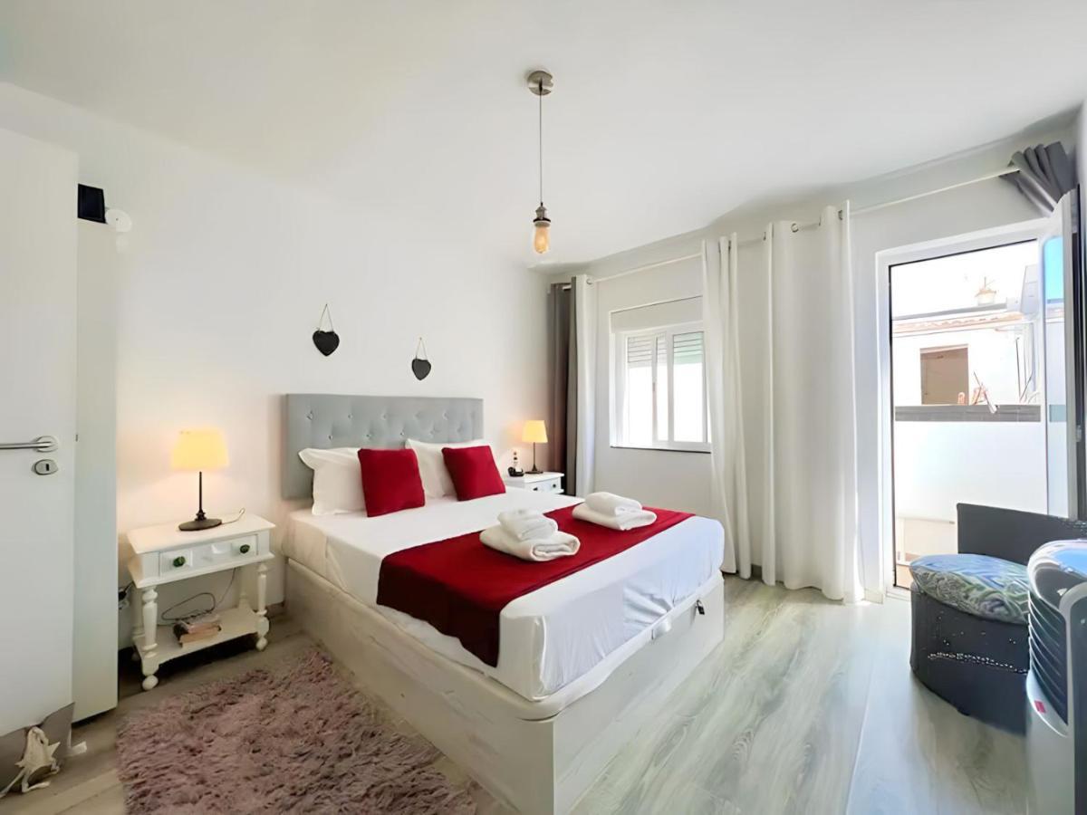 Isa Skyhouse Algarve
